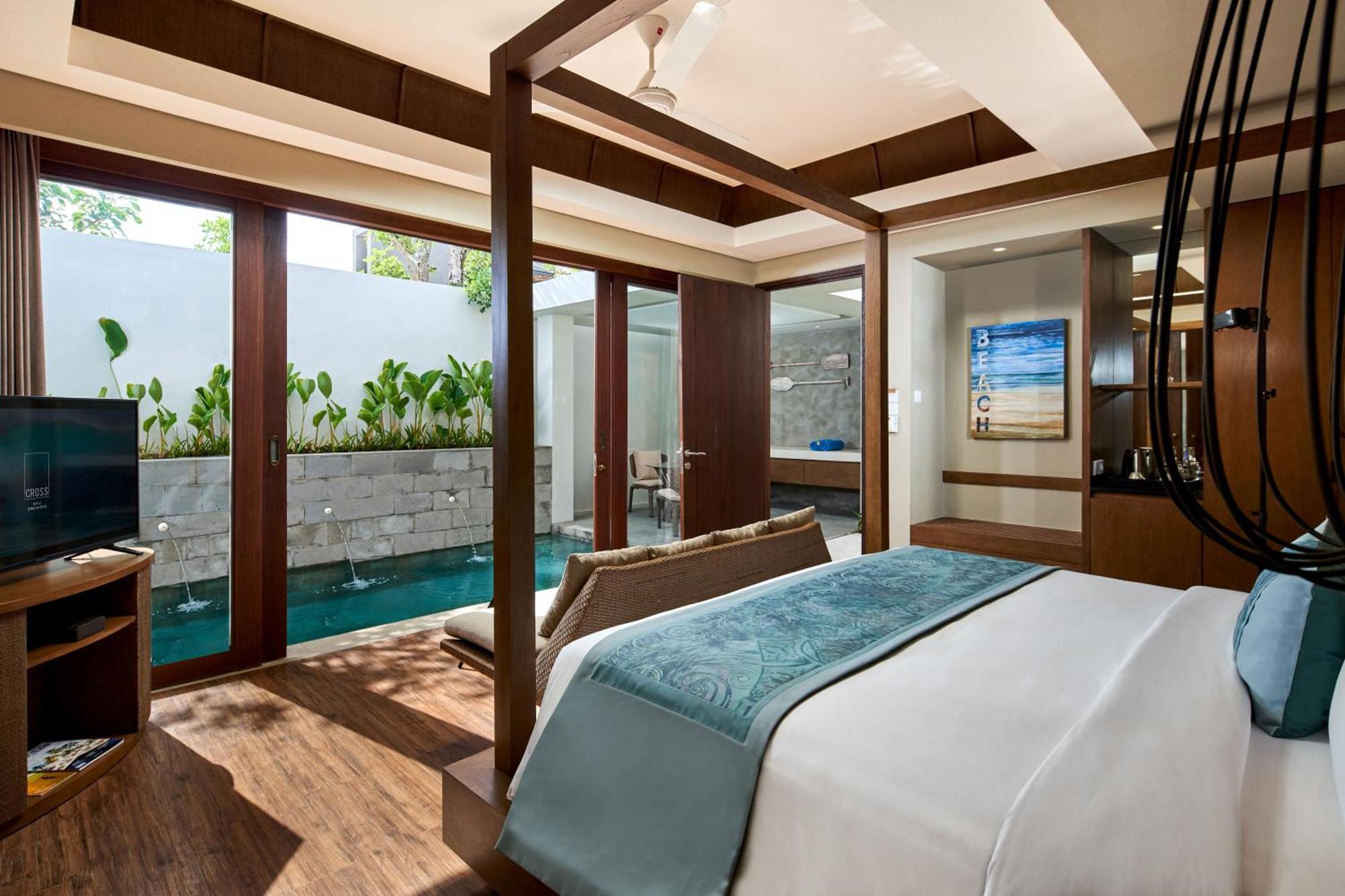 Villa Cross Bali Breakers