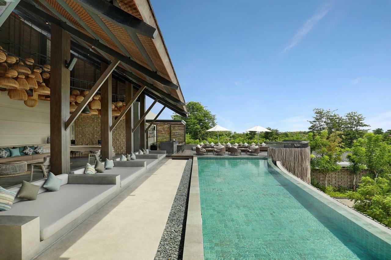 Villa Cross Bali Breakers *